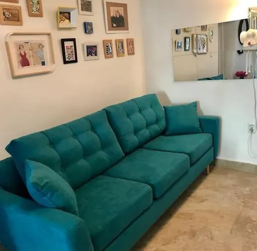 Garden Cozy Apartment